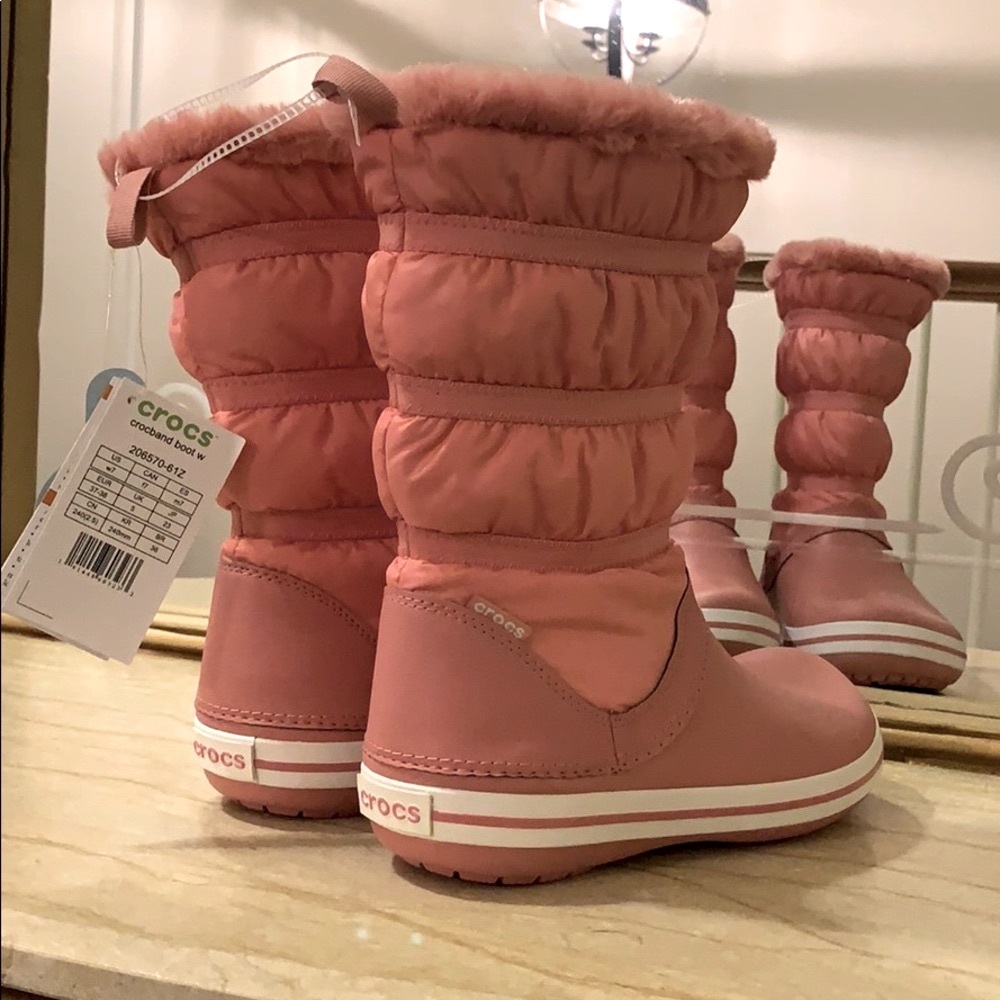 NWT Crocs Crocband Boot. Size 7. - Picture 5 of 12